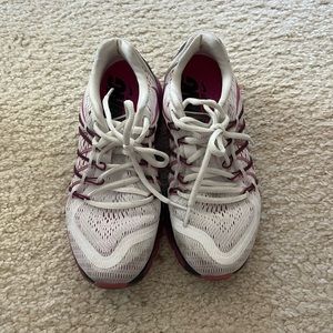 💛 Nike womens max size 7